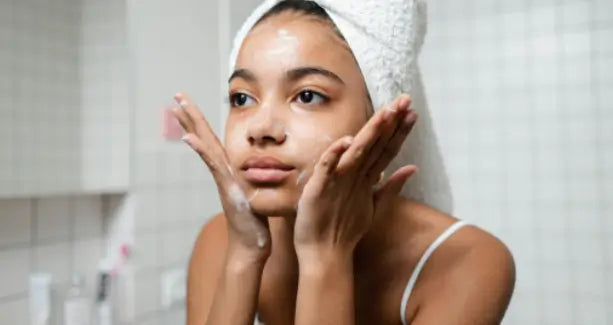 Top Face Washes for Hyperpigmentation: Best Cleansers for Every Skin Type